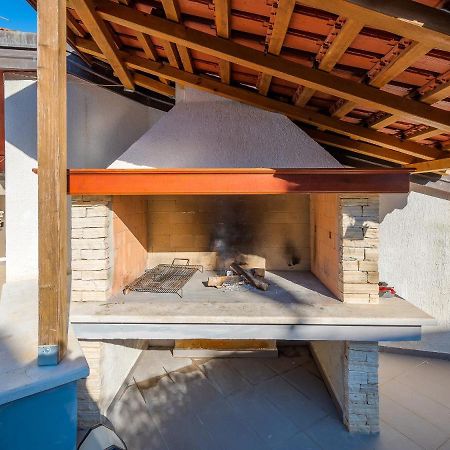 Villa Martimar With Pool And Hot Tub In Istria Rosini エクステリア 写真
